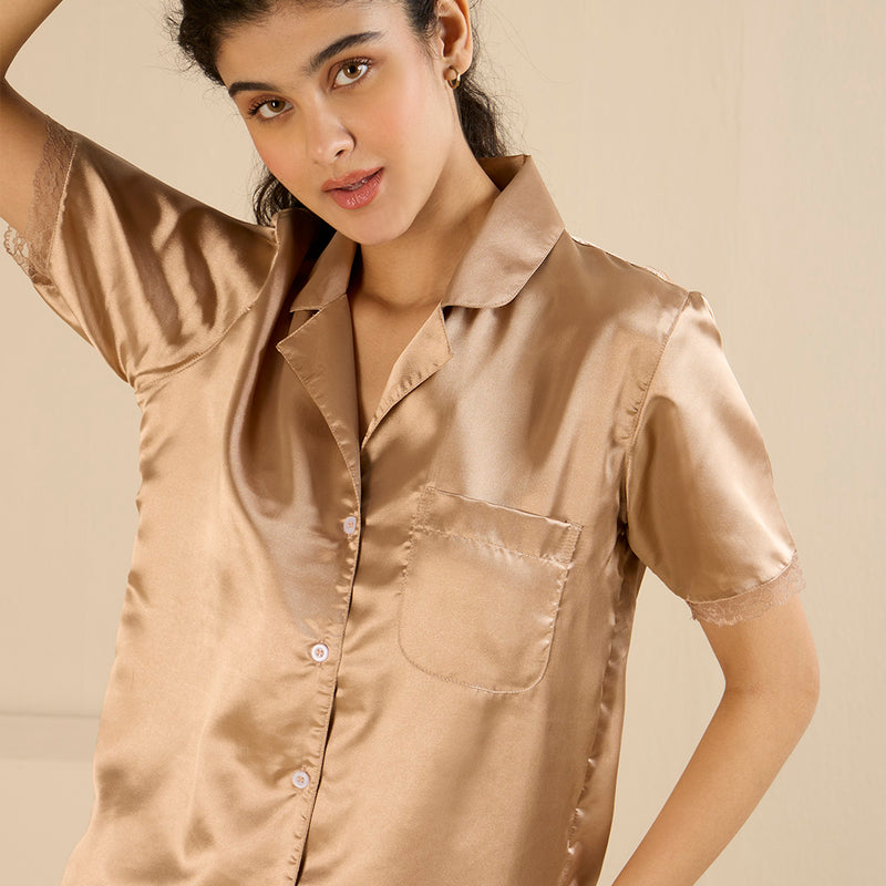 Gazelle Lace Trim Notched Collar Shorts Set