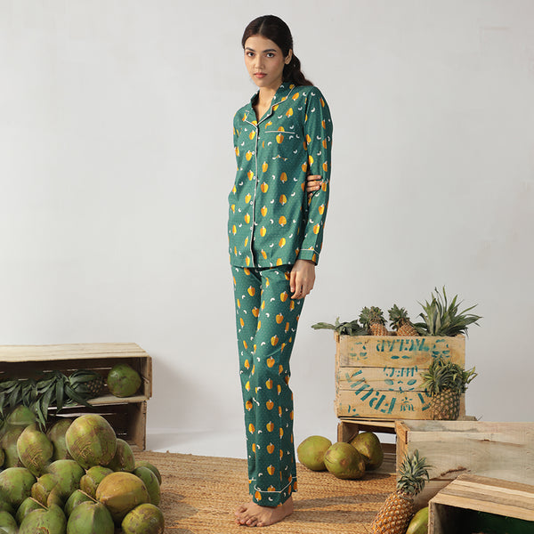 Nutty Retreat Cotton Notched Collar Pyjama Set
