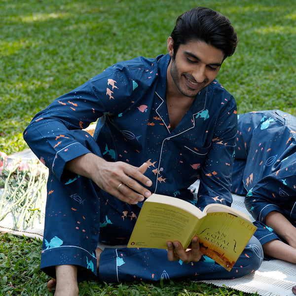 Deep Dive Cotton Notched Collar Pyjama Set - Men