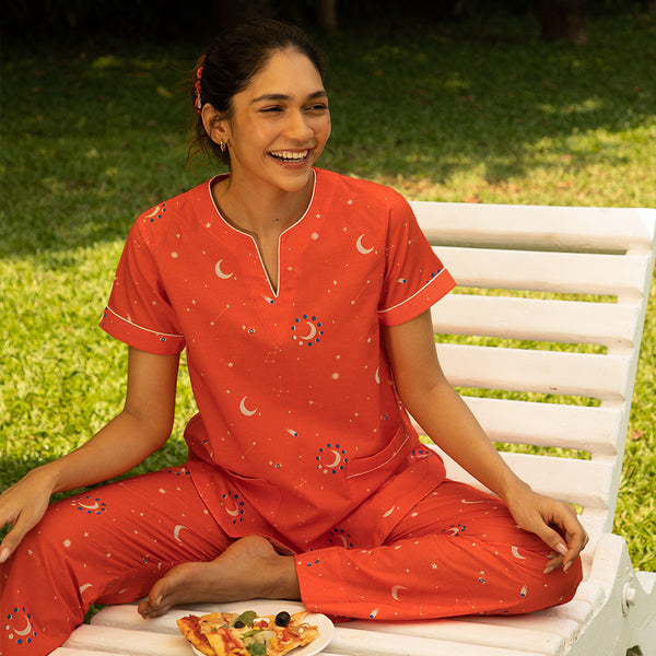 Cosmic Cotton Dip-Neck Pyjama Set
