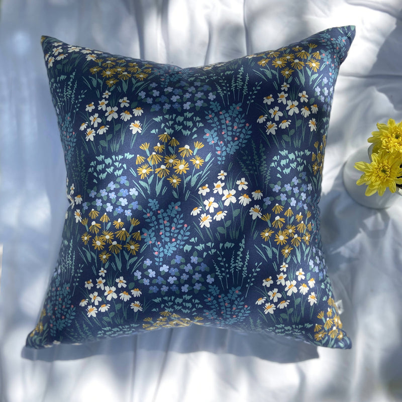 Dandelion - Cushion- Meadows - Daisy - Woven Printed