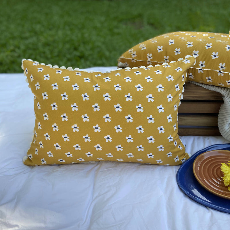 Dandelion - Bloom -Daisy  - Cushion- Woven printed fabric