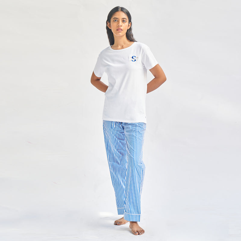 Floaty Sky Embroidered T-shirt & Cotton Pyjama For Women's
