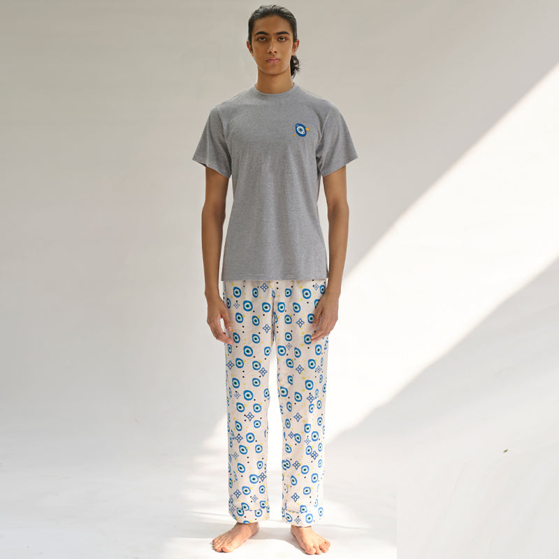 All Eyes on Me Embroidered T-shirt & Cotton Pyjama for Men's