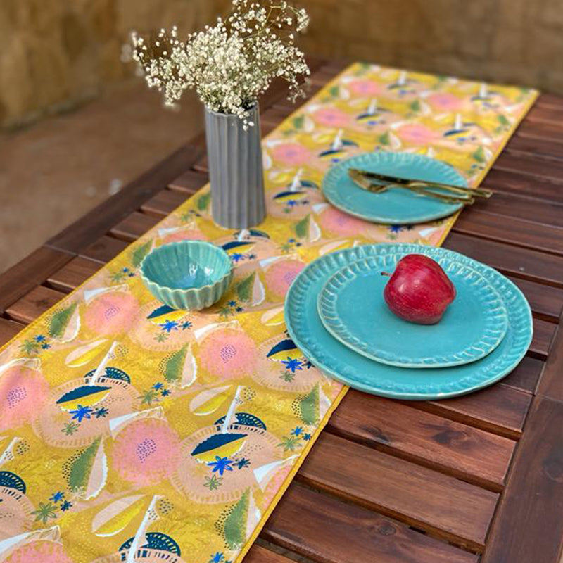 Dahlia Table Runner